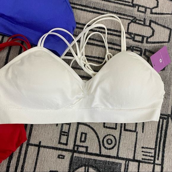 NEW Anemone set of 3 medium support yoga bras- two cross cross strap - Picture 3 of 9